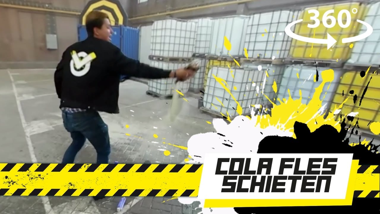 Colafles schieten 1 Colafles schieten 1